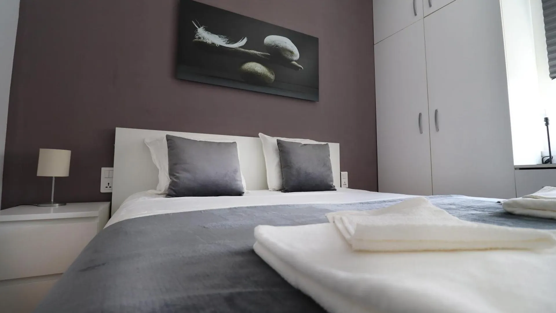 New Modern & Sunny Apartment Womens Market София